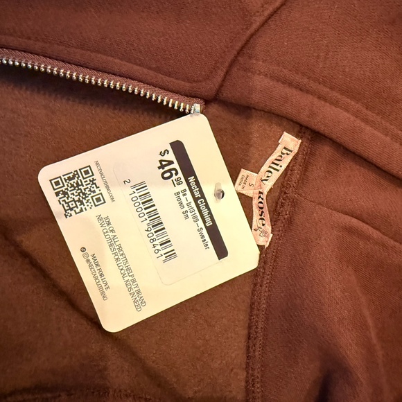 Bailey rose zip up hoodie - Picture 2 of 2